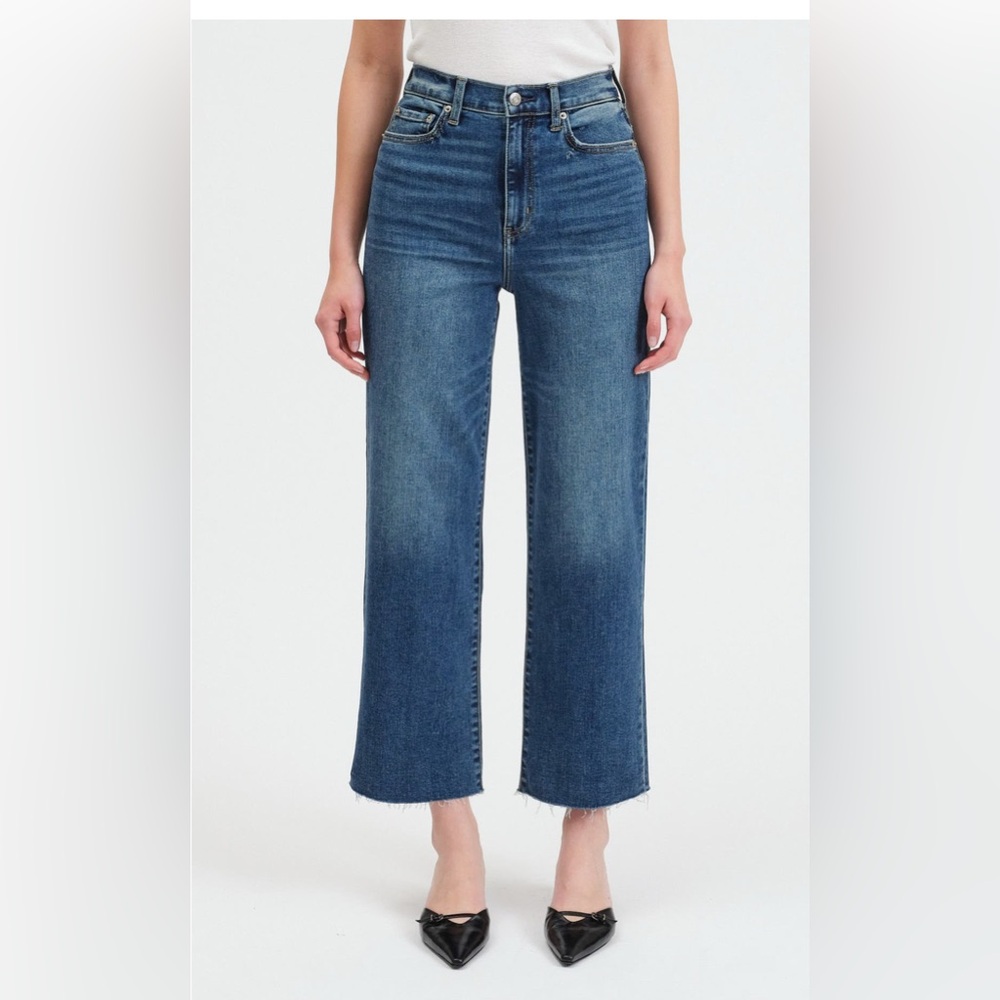 Daze pleaser high waist crop jeans size 28
